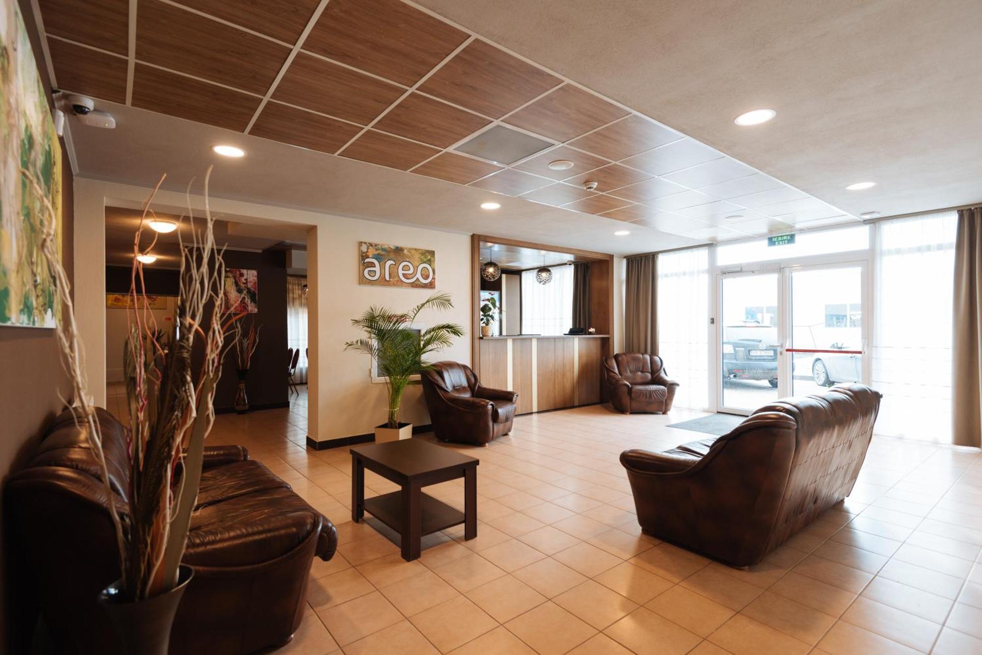 Areo Hotel & Restaurant Bradesti Extérieur photo